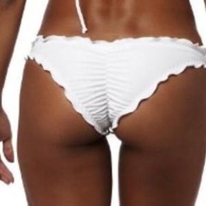 NWT VS very cheeky bikini bottoms